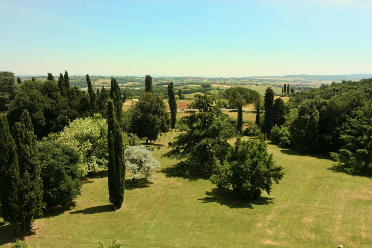 Castello Di Sovicille - Residenza D'Epoca Exterior foto