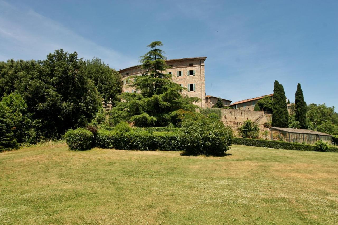 Castello Di Sovicille - Residenza D'Epoca Exterior foto