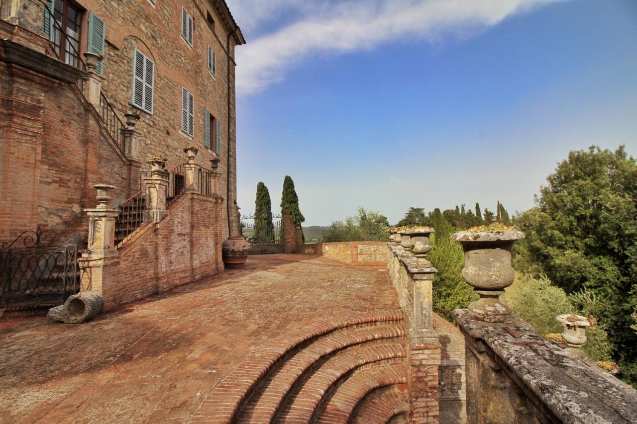 Castello Di Sovicille - Residenza D'Epoca Exterior foto
