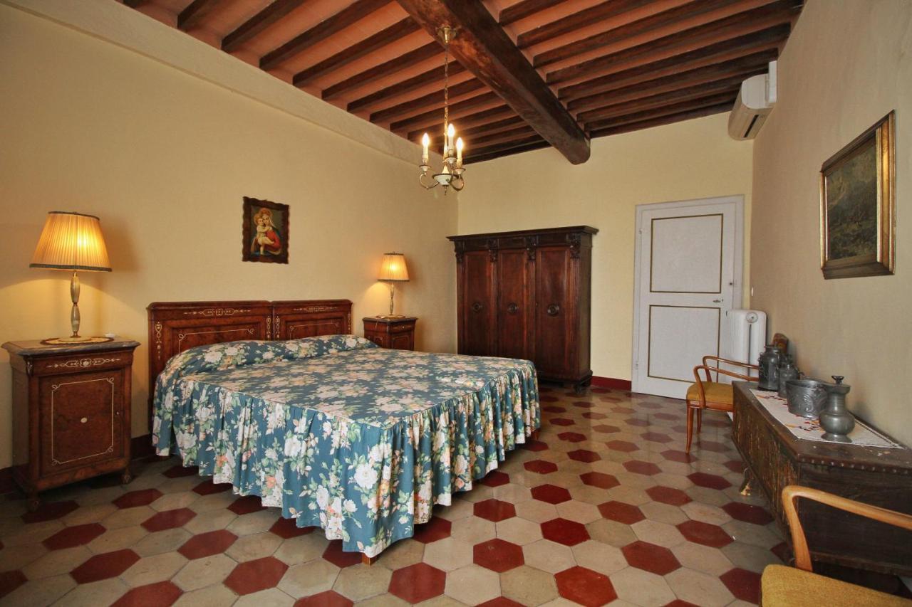 Castello Di Sovicille - Residenza D'Epoca Exterior foto